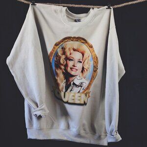 New DOLLY PARTON The Queen Sweatshirt